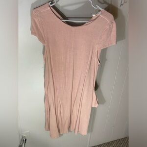 Peach color dress with pockets!!